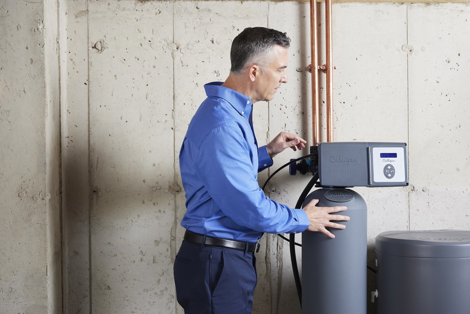 Culligan expert servicing water softener